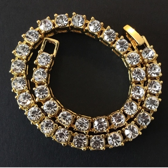 White Gold filled tennis bracelet ICED OUT ❄️💎 - Picture 3 of 7